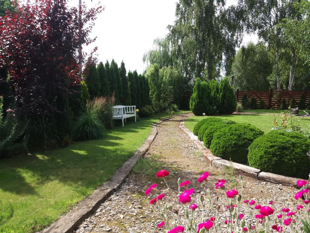 黑白山林小屋 Kołczewo 外观 照片