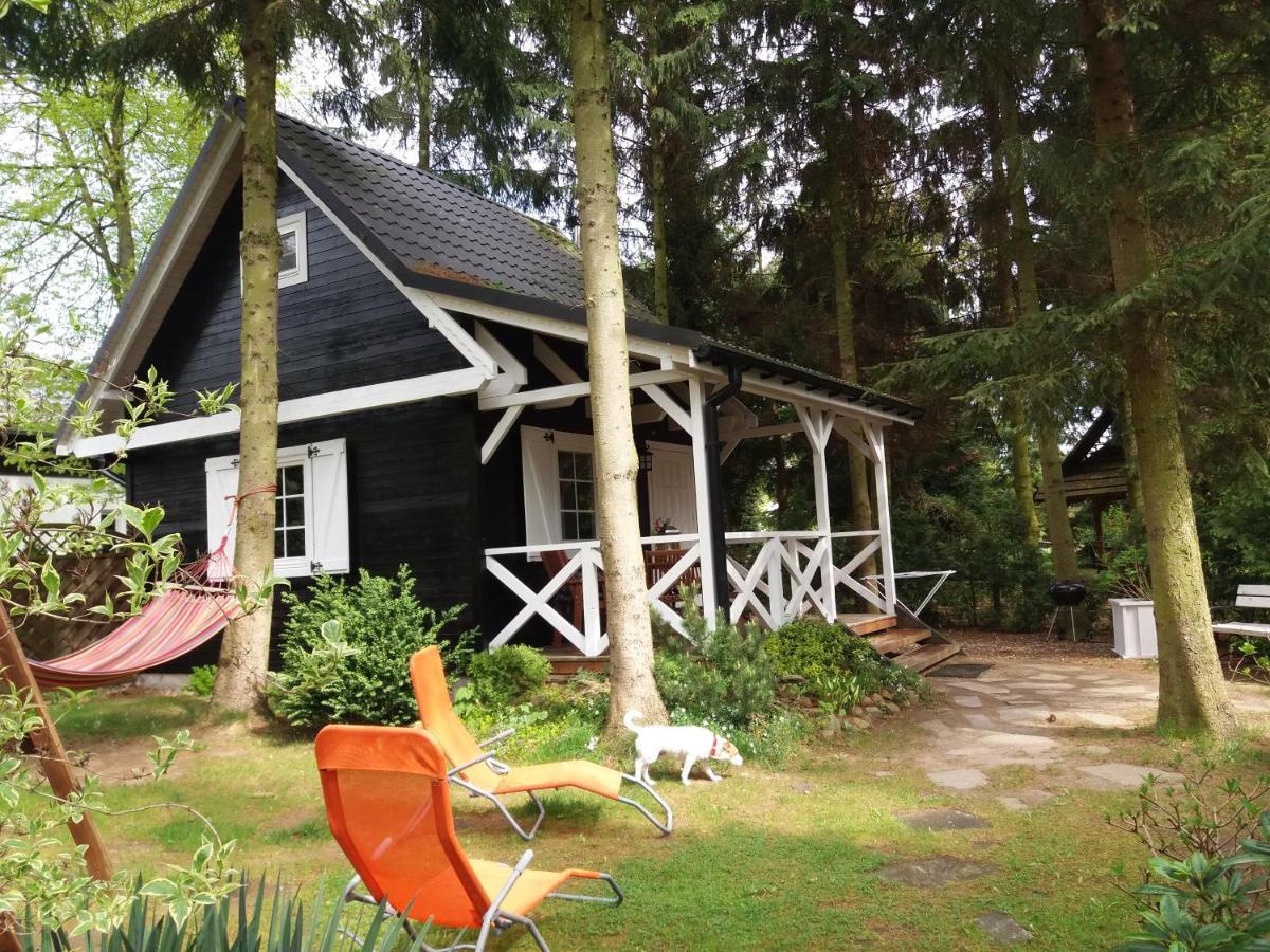 黑白山林小屋 Kołczewo 外观 照片