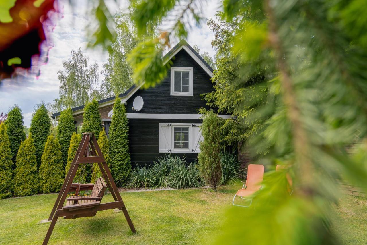 黑白山林小屋 Kołczewo 外观 照片