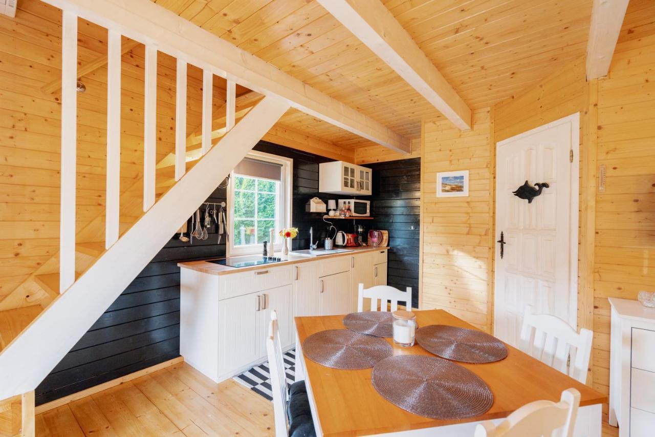 黑白山林小屋 Kołczewo 外观 照片