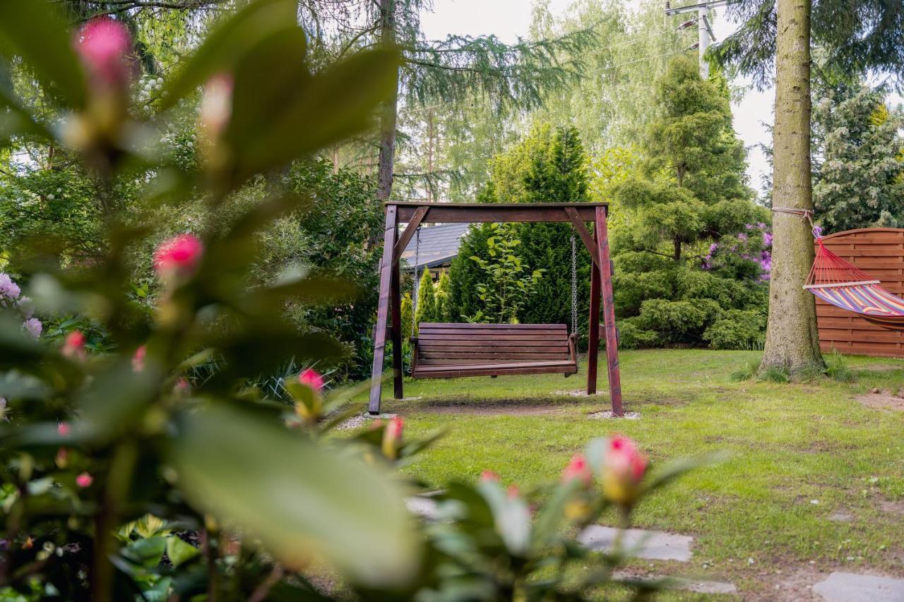 黑白山林小屋 Kołczewo 外观 照片